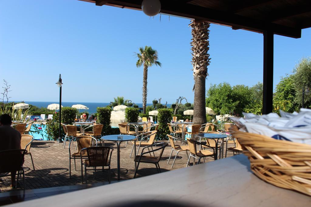Villaggio Uliveto Rodi Garganico Bagian luar foto